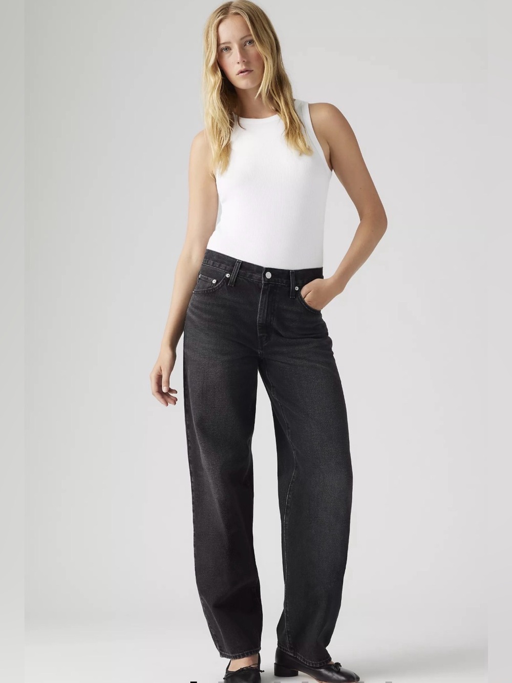 NWT Levi’s Baggy Dad Women’s Jeans W26 L32 - Wash: Shrink Up (Washed Black)